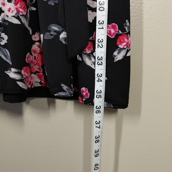 White House Black Market Reversible Floral Print Faux Wrap Dress Size 0 - Picture 8 of 13